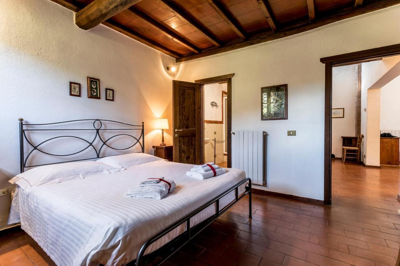 Borgo Il Poggiaccio Residenza D'Epoca Pensionat Sovicille Exteriör bild