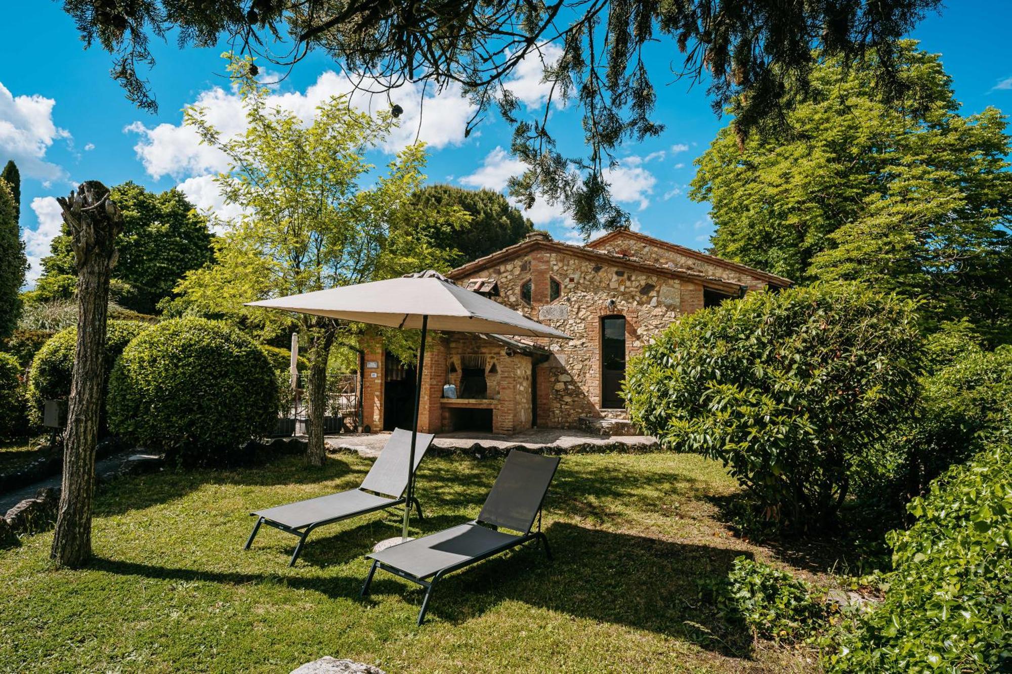 Borgo Il Poggiaccio Residenza D'Epoca Pensionat Sovicille Exteriör bild