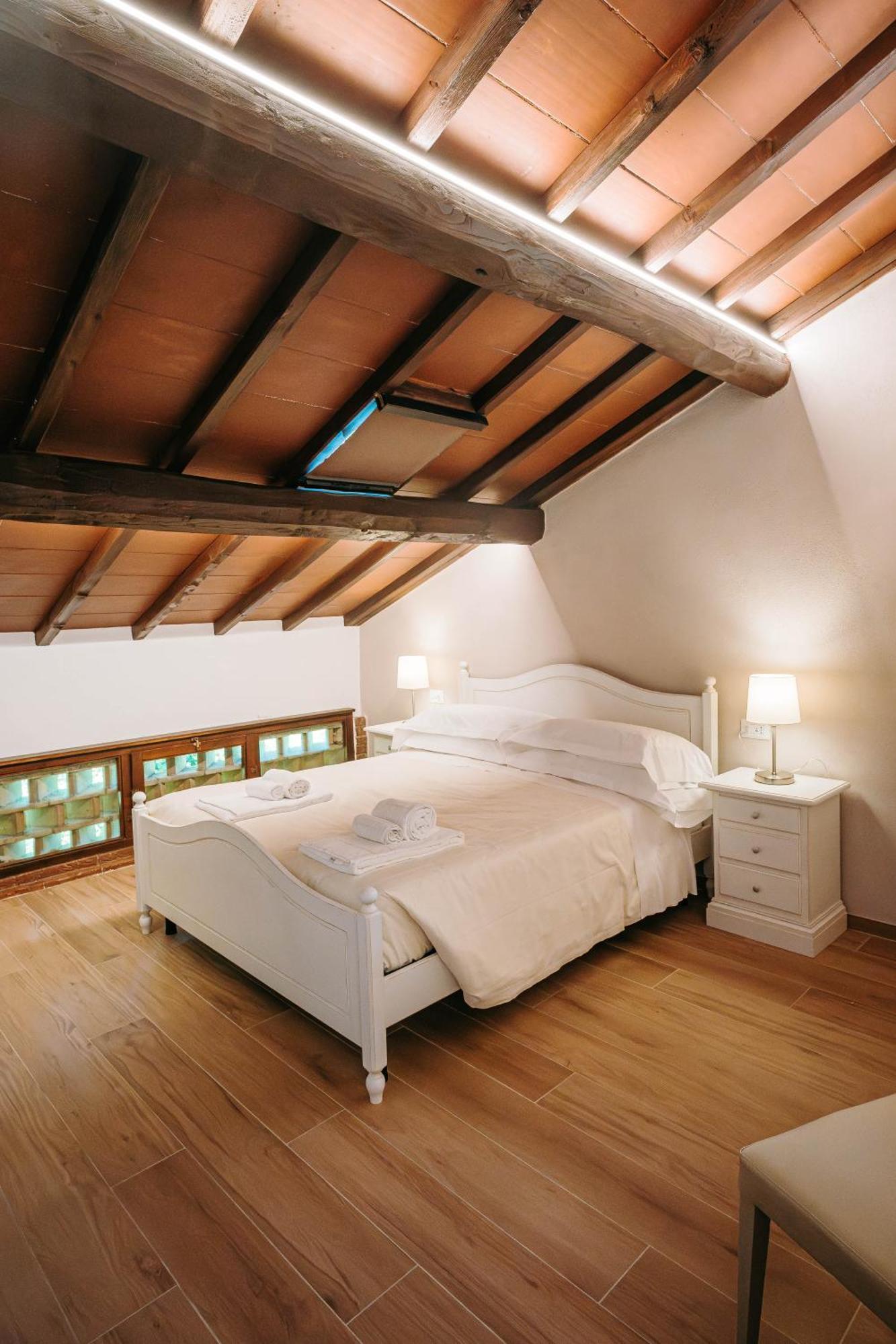 Borgo Il Poggiaccio Residenza D'Epoca Pensionat Sovicille Exteriör bild