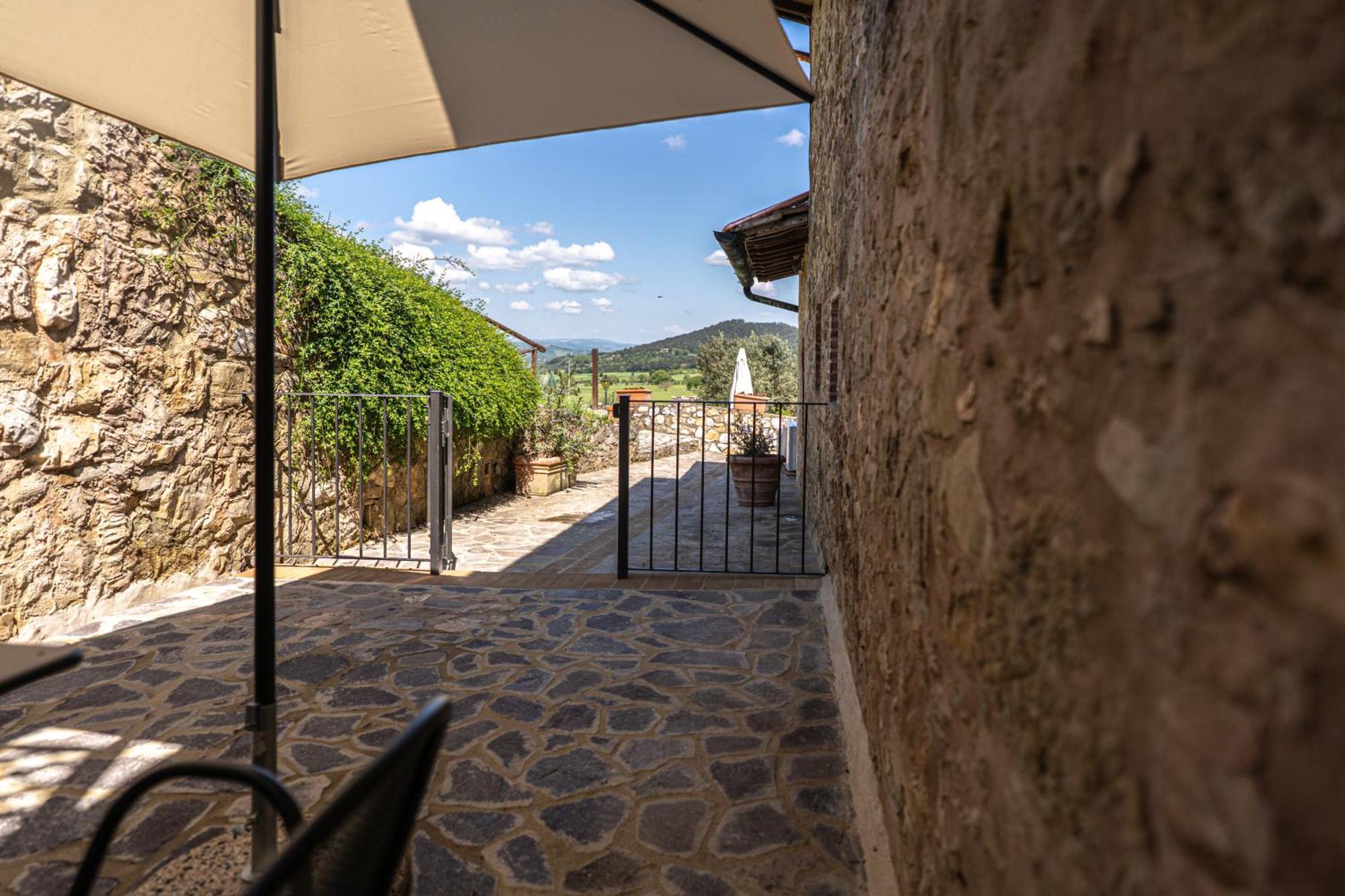 Borgo Il Poggiaccio Residenza D'Epoca Pensionat Sovicille Exteriör bild